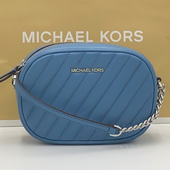 MICHAEL KORS ROSE SM OVAL CAMERA XBODY SKY BLUE - Picture 2 of 16